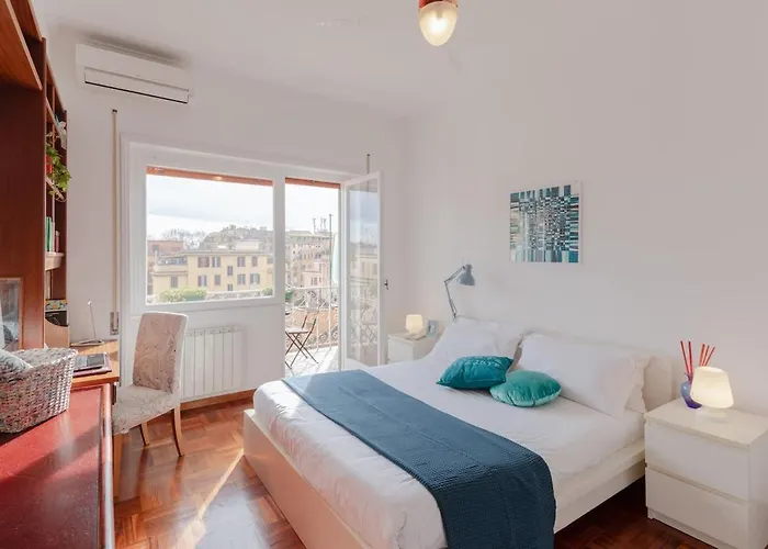 Appartamento Bright 2br With Balcony, Caffarella, Furio Camillo, Tuscolana Station