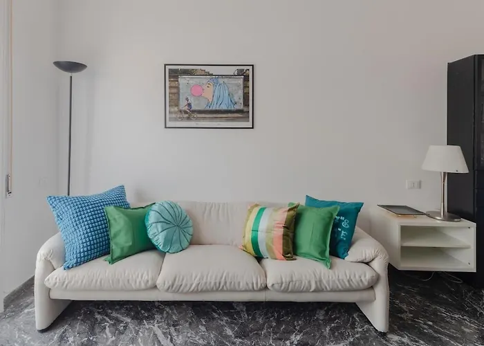 Appartamento Bright 2br With Balcony, Caffarella, Furio Camillo, Tuscolana Station *